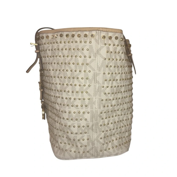 Michael Kors Jet Set Vanilla Studded Tote Bag - Picture 3 of 9